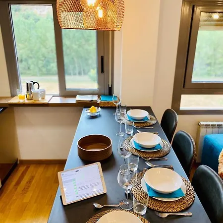 Prime Loft Pirineos 公寓 Sabiñánigo