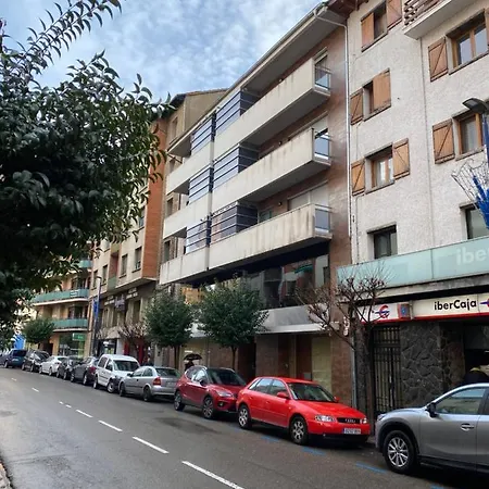 Prime Loft Pirineos 公寓 Sabiñánigo